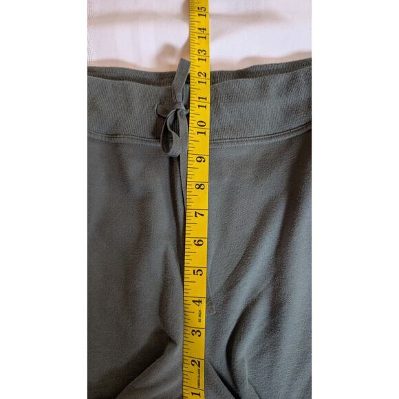 Athletic Works Womens Sz 3X Green Pull On Jogger Athletic Shorts 8.5" Inseam - Picture 7 of 7